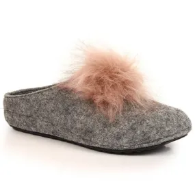 Comfortabele slofjes van vilt met pompon Panto Fino W INT1767B grijs